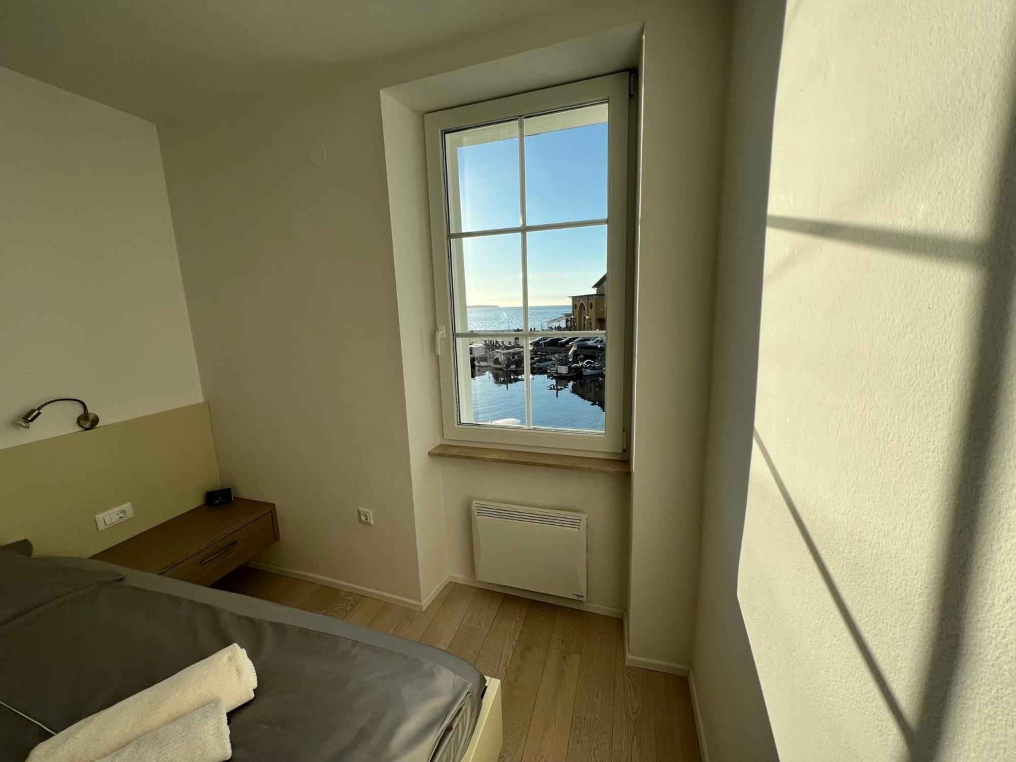 Gloria Holiday - Apartment Rebecca Piran Eksteriør billede